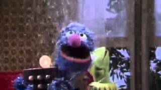 Classic Sesame Street - Grover Tries To Sell Kermit A Weather Machine