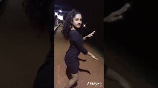 රාත්‍රියේ වීදී නැටුම් කාරී 😊 | Night girl srilanka | New tiktok Group | Subscribe Channel