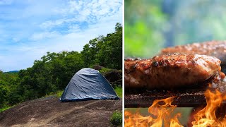 BEEF STEAK IN THE WOODS CAMPING AND COOKING |BUSHCRAFT INDIA | VLOG #82 -  牛排烧烤和烹饪牛肉牛排