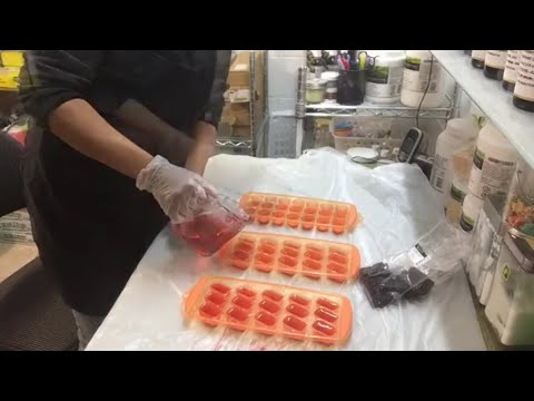 Making Scented Soy Melts Making Scented Soy Melts