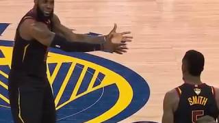Lebron James' reaction to JR Smith's dumb play in Game 1 vs Warriors (01.06.2018)