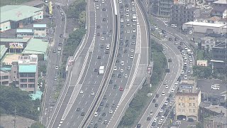 お盆休みの九州道　午前中から渋滞　午後は最大２５キロ予想