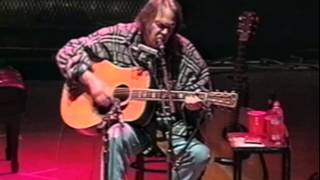 Neil Young - Full Concert - 10/19/97 - Shoreline Amphitheatre (OFFICIAL)
