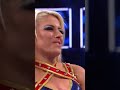 Alexa bliss’s wonder woman gear from 2017 was so pretty