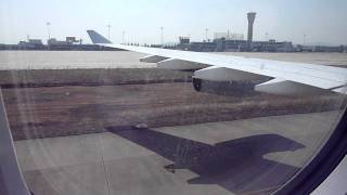 Approach and Landing of a Lufthansa A340-300 in Nanjing