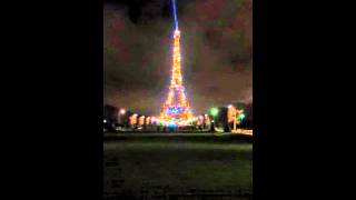 Light show Eiffel tower
