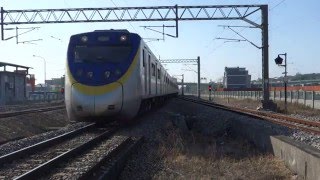 20151213  2204次區間車(EMU833+EMU834)進站  新烏日