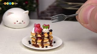 DIY Miniature Strawberry Banana Pancakes　ミニチュアいちごとバナナのパンケーキ作り Fake food