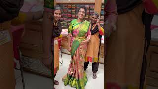 చీరలు చూసి చంద్రముఖి లా మారిన నేను😍🫣Saree Shopping🛍️#shopping #saree #festival #shorts #viralshorts