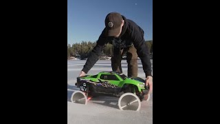 This RC car with razor blade wheels can cut through ice 😳