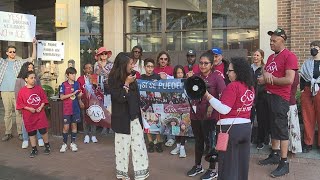 Community members rally in support of Dauphin County welcoming resolution ahead of commissioners’ vo
