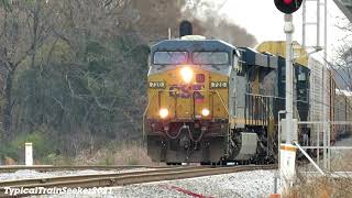 CSX Q583 meet CSX X210 Leading CSX 720 ES44AC-H at Florence, TN