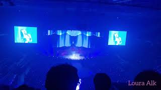 181020 'S...Taeyeon 태연 Concert in Seoul Day 1- Gravity (New Song)