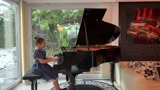 Sophie Wagner (9) , Franz Liszt, concert etude No.2,  la leggierezza