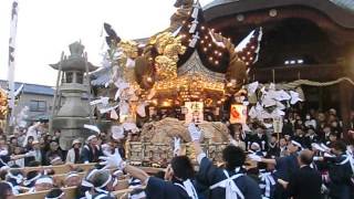 北条節句祭　本宮　西高室　拝殿前　屋台差し上げ　その１