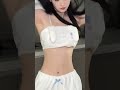 你在看哪裡呢😳 美女 性感 脫衣 可愛 cute sexy 扭胯 手勢舞 tiktok 抖音 hot dance 熱舞 beauty shorts 走光