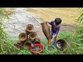 Shrimp trapping skills for setting basket traps to catch shrimp and fish for sale-highland boy khai