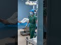 病人躺在手术台上准备手术 shortvideo hospital