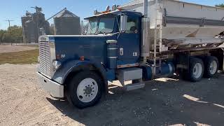 1987 Freightliner Dry Tender Truck