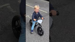 Not Even 2… and Already a Classic Balance Bike Pro! 🚴♂️👏