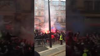 These PSG fans in Manchester today are class 🔥🇫🇷