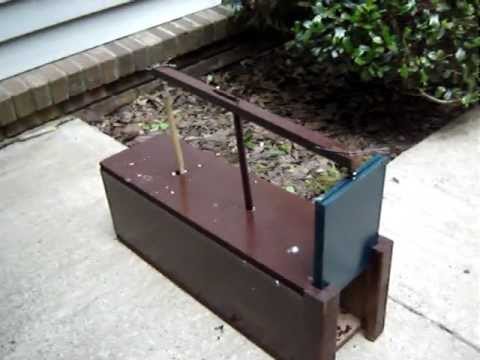 Box Trap to catch Squirrels, Rabbits, small animals Box Trap to catch Squirrels, Rabbits, small animals