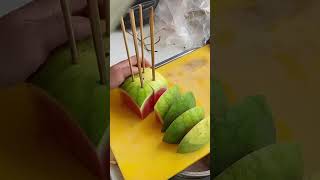 আমি কিভাবে তরমুজ কাটি দেখো,#reels #viralvideo #food