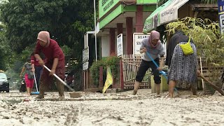 Clean-up operation underway in Indonesia following deadly floods | AFP