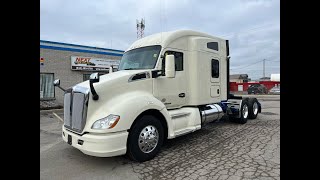 2017 Kenworth KW T680 FOR SALE - Paccar MX13 / 18 Speed.  New tires.  APU Unit