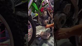 klx140 change oil #shorts #ptr #trailrider