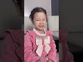 笑得肚子疼萌娃搞笑名場麵，一顆花生竟然要十塊錢？子慧：西北風便宜你喝不喝？【巧媽喜寶】