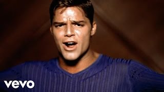 Ricky Martin - La Bomba (Video (Spanish)(Remastered))