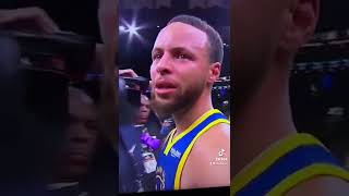 Steph Curry “where my family at” 🧐
