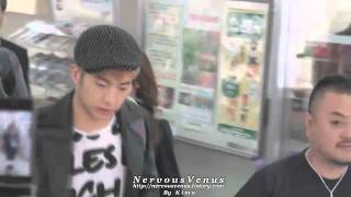 [Fancam] 110225 Japan airport Wooyoung focus