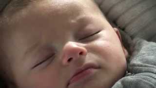 מה עושים כשהתינוק לא נרדם? פוד אפיל עם רעיון לכלים הישנים