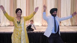 Bride's Family Introduction Dance Performance at Sangeet - PUNJABI WEDDING