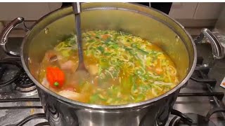 Rijk gevulde kippen soep 🍲/ chicken soup