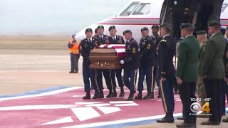 Community Lines Streets Of Fallen Soldier's Motorcade