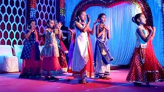 Cute girls best dance at Gatirout Patana