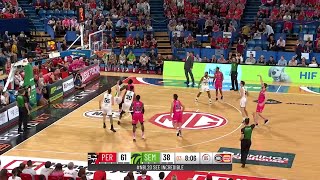 Nicholas Kay Posts 12 points & 13 rebounds vs. South East Melbourne Phoenix