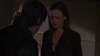 "you know we're suppose to be together" | jess visits rory -Gilmore girls