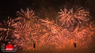 VIDEO @RoyalPyro \u0026FSC 2014/07/16 30th Montreal Int. Comp. @LaRondeSixFlags