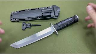 Cold Steel Leatherneck Tanto с огнивом и фонариком