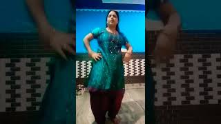 savan mein kaha tha aaunga sone ke kangan launga Na tu aaya Na tere kangan #viral #video #song #view
