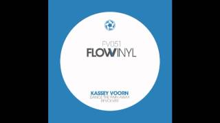 Kassey Voorn - Revolver