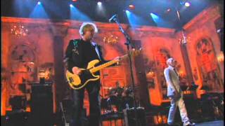 REM accepts award Rock and Roll Hall of Fame Inductions 2007