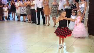 Amazing Kid dance/Cute Little Kids On Tap Dance