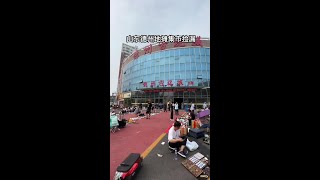 山东德州地摊集市 中国四大古玩圣地捡漏马上开始！关注秦天玩古现场捡漏不迷路！#古玩 #古董 #现场实拍 #老物件 #古玩市场 @DOU+小助手 @抖音创作者中心