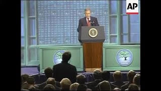 Archives: George Bush holds press conference in Savannah, 2004