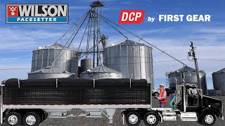 Wilson Pacesetter Grain Trailers 64th Scale DCP by First Gear 34 Footer with Kenworth T800 Day Cab